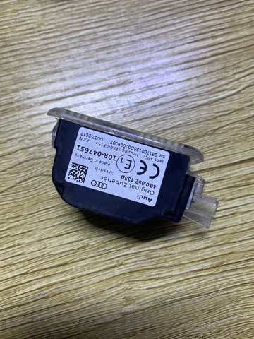 Лампа підсвічування в двері, передньої правої 4G0052135D VAG