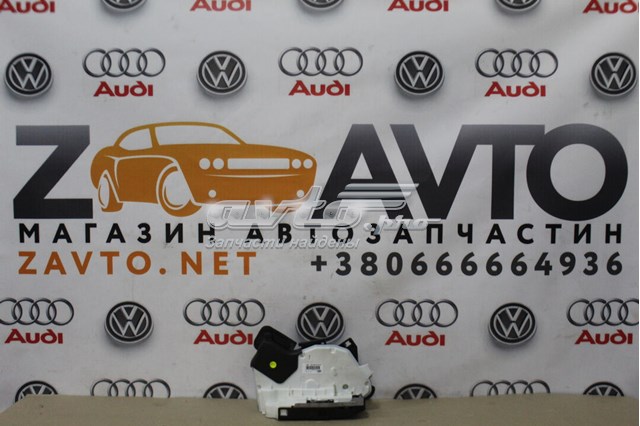 Замок двері правої передньої 5E1837016A VAG