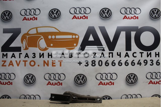 Задня подушка двигуна 5N0199855C VAG