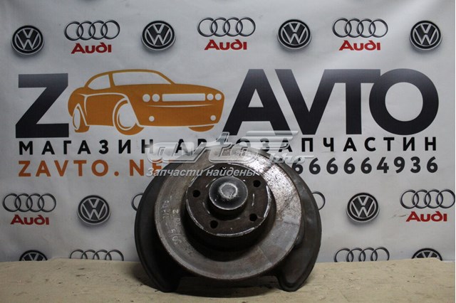 Цапфа - поворотний кулак задній, правий 8200050016 RENAULT