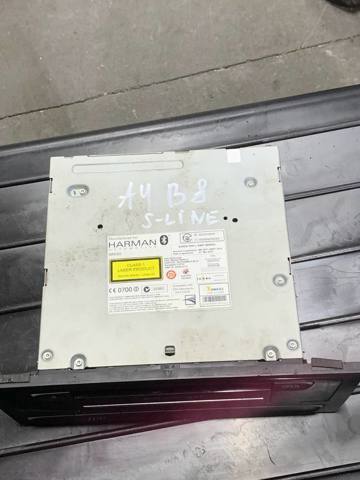Магнітола 8R1035746D VAG