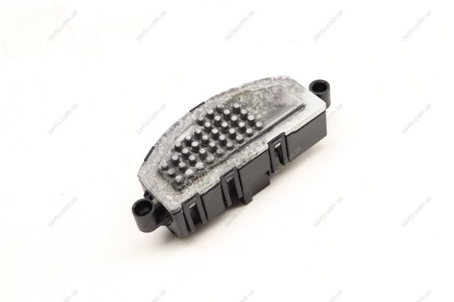Регулятор оборотів пічки 8T0820521E VAG
