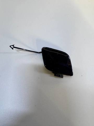 Заглушка бампера буксирувального гака 8W6807241A VAG