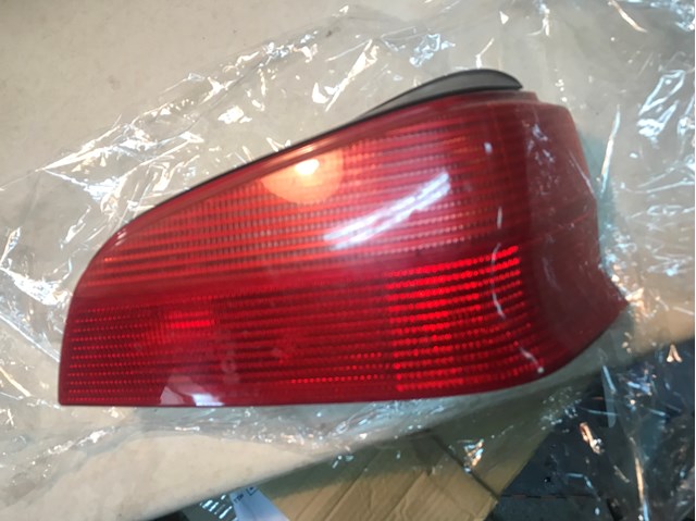 Ліхтар задній правий 2274D PEUGEOT