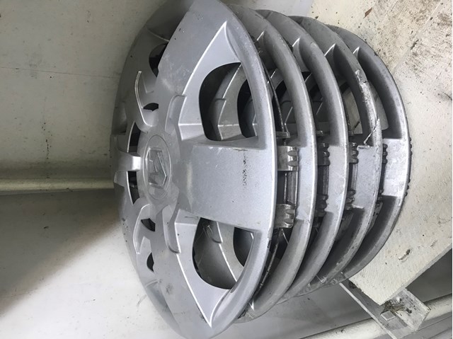 Ковпаки на колеса 403150037R RENAULT