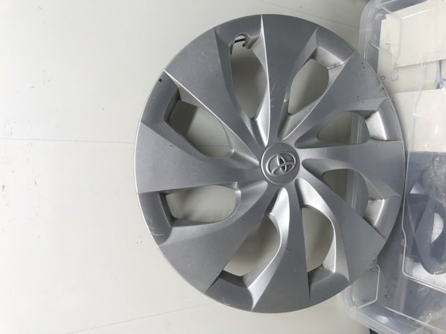 Ковпаки на диски 4260202410 TOYOTA
