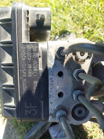 Блок управління АБС (ABS) 4451042060 TOYOTA