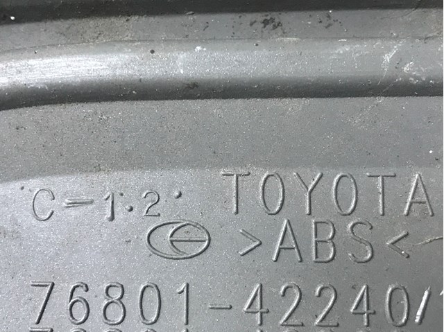 Накладка двері багажника 7680142240 TOYOTA