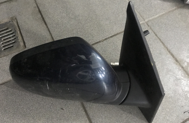 Праве бічне дзеркало 963019U16B NISSAN