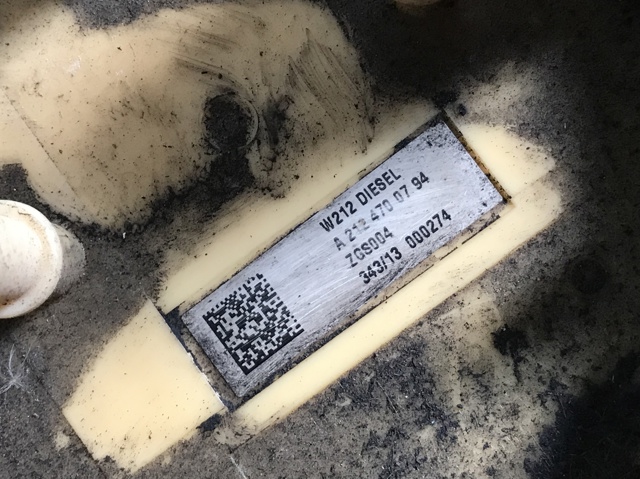 Датчик рівня палива в баку, лівий A2124700794 MERCEDES