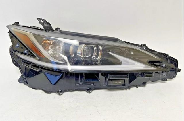 Фара основна права 8111006C91 TOYOTA