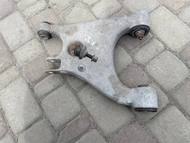 Важелі задньої підвіски 102745100D TESLA