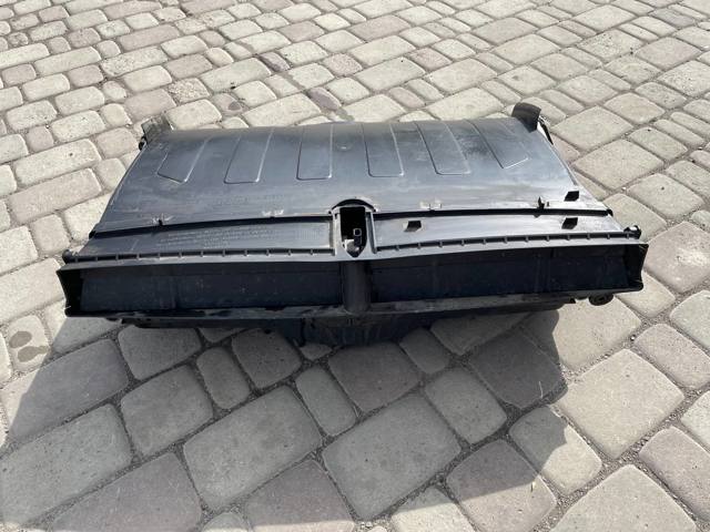 Жалюзі радіатора охолодження 103485000F TESLA