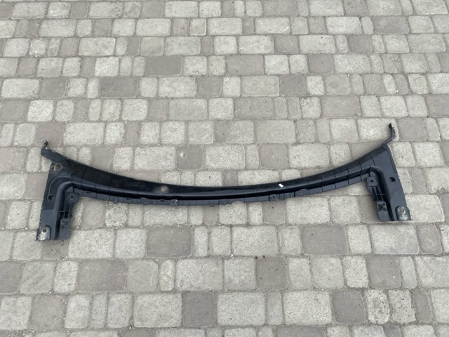 Решітка двірників 106050900B TESLA