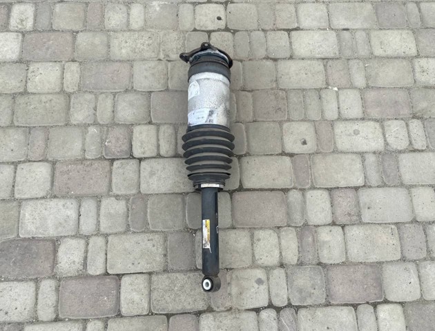 Стійка задня права 106746625C TESLA