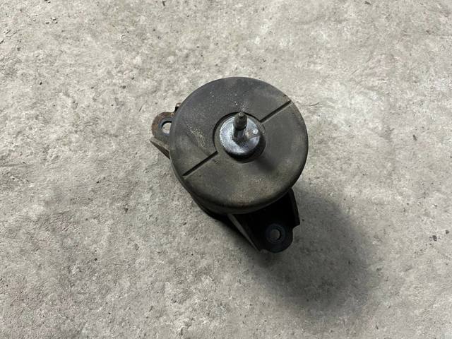 Права подушка двигуна 112103NF0A NISSAN