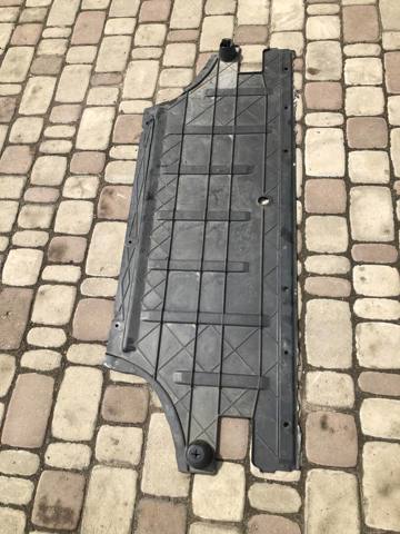 Захист двигуна задня 31694434 VOLVO