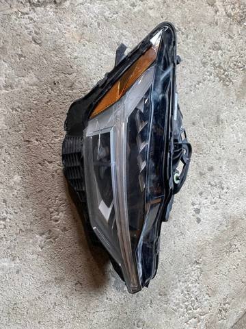 Фара основна права 32228752 VOLVO