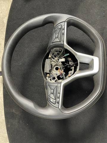 Рульове колесо 484305SA0B NISSAN