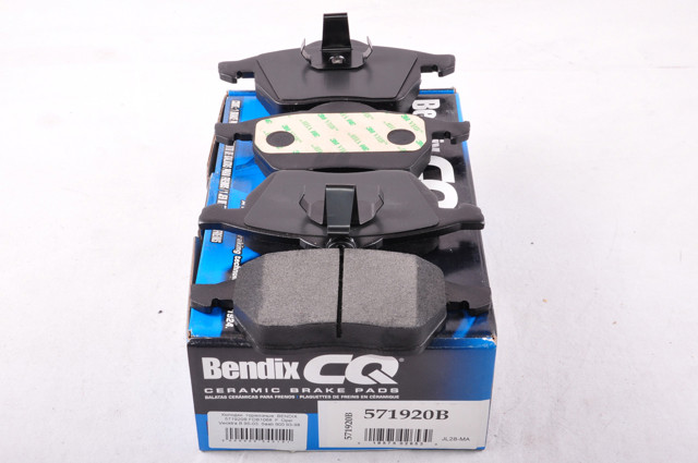 Колодки гальмівні передні, дискові 571920B BENDIX