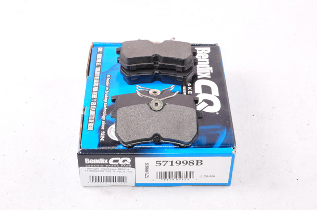 Задні колодки 571998B BENDIX