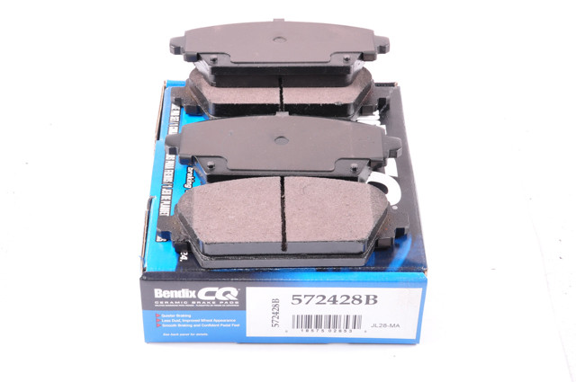 Колодки гальмівні дискові комплект Nissan Almera TINO