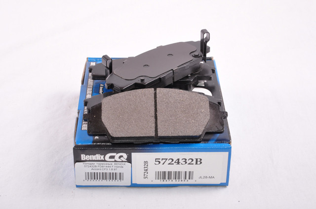 Колодки передні 572432B BENDIX