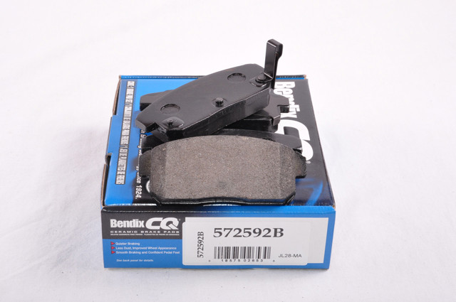 Комплект задніх колодок 572592B BENDIX