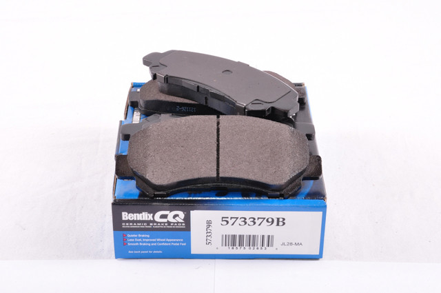 Колодки гальмівні дискові комплект 573379B BENDIX