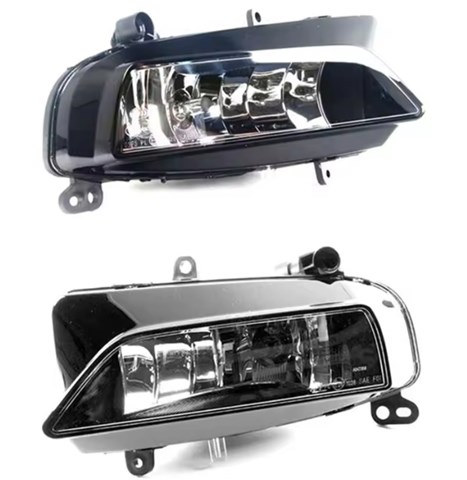 Права протитуманні фари 8T0941700G VAG