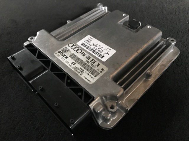 Блок двигуна 03G906016JA VAG