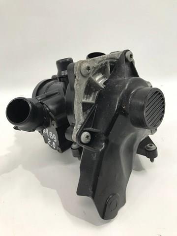 Помпа водяна, корпус 06L121012A VAG
