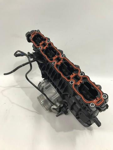 Колектор впускний 06L133201ES VAG