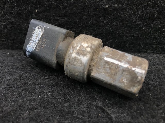 Датчик тиску кондиціонера 1J0959126 VAG
