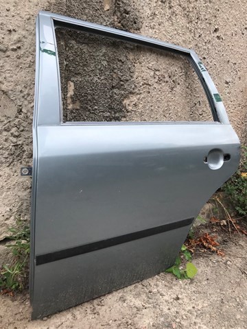 Двері задні, ліві 1U9833055 VAG