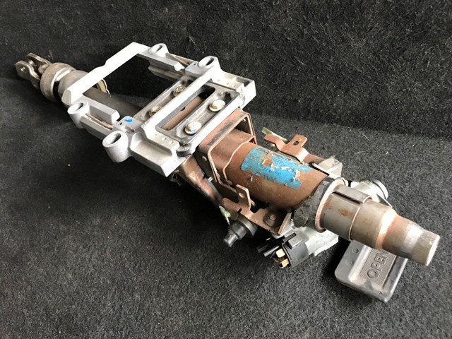 Колонка рульового управління Volkswagen Passat B5