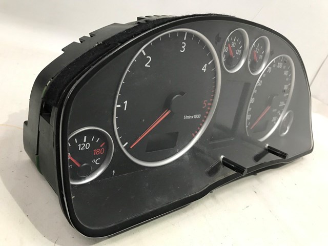 Щиток приладів 4B0920933M VAG