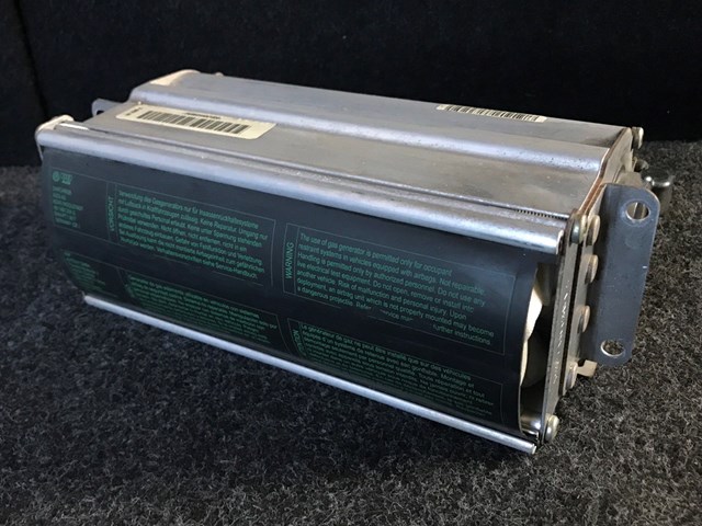 Подушка безпеки бокова 4B1880204G VAG
