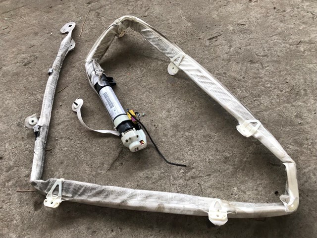 Подушка безпеки, шторка бічна, права, AIRBAG 4B9880742 VAG