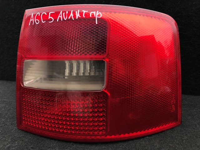 Задні ліхтарі 4B9945096F3FZ VAG