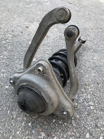 Подушка амортизатора переднього 4F0412377D VAG