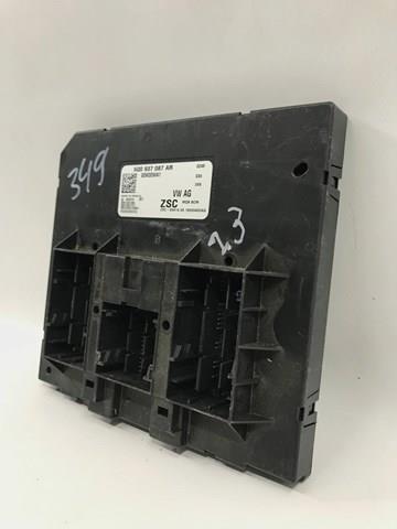 Блок комфорту 5Q0937087AR VAG