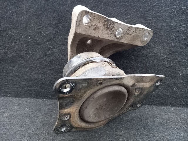 Права подушка мотора 6Q0199167CB VAG
