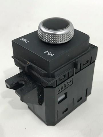 Багатофункціональний джойстик керування 80B919616 VAG