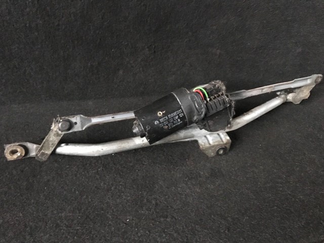 Двигун склоочисника лобового скла (трапеції) 8D1955113B VAG
