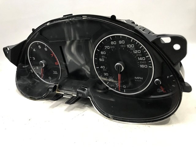щиток приладу 8K0920951E VAG