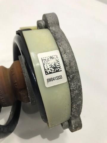 Опора стійки амортизатора переднього 8W0413333 VAG