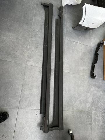 Накладка зовнішня (молдинг) порога, правий 51127488232 BMW