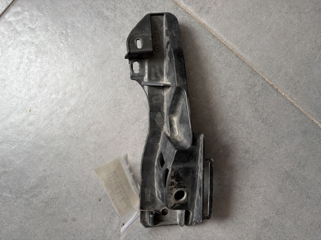 Жабо, праве 668666795R RENAULT