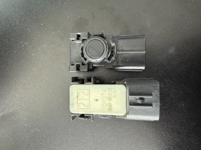 Датчик парктроніка бічний 8934176010 TOYOTA